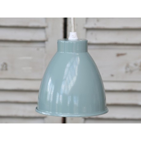 Metalowa lampa marki chic antique