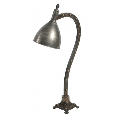 metalowa lampa w ciemnym kolorze