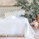 Narzuta Na Łóżko z Koronką Biała B Blanc Mariclò
