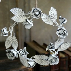 Metalowy Wieniec Ozdobny 2