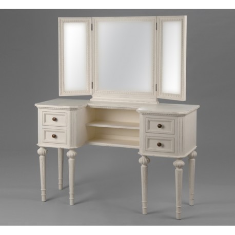 Toaletka w Stylu Francuskim