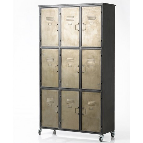 Szafa w Stylu Industrialnym Na Kółkach