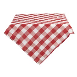 Obrus w Czerwoną Kratę