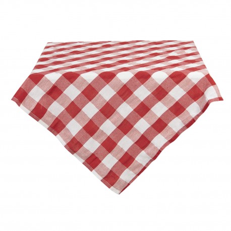 Obrus w Czerwoną Kratę